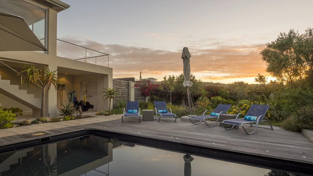 Bahari Beach House Plettenberg Bay Bagian luar foto