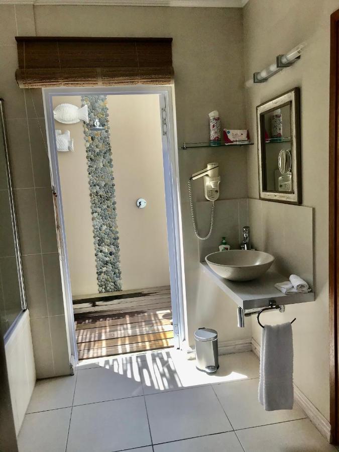 Bahari Beach House Plettenberg Bay Bagian luar foto